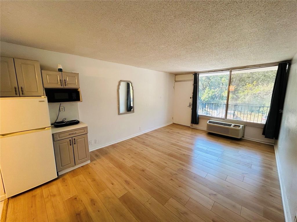 Photo of 7900 S Orange Blossom Trail #2089, Orlando, FL 32809 (MLS # O6378435)