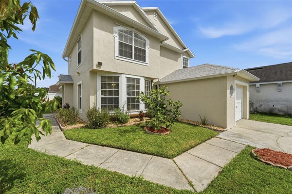 2411 PARSONS POND CIR, KISSIMMEE, FL 34743 - Image ad68a865d2d35ffdf1dc4b66b2a5c748/895064417