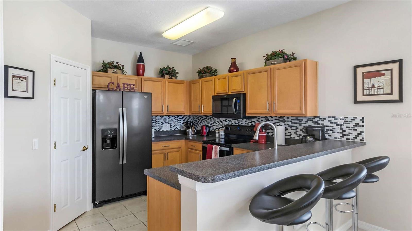 CALABAY PARC AT TOWER LAKE - Residential