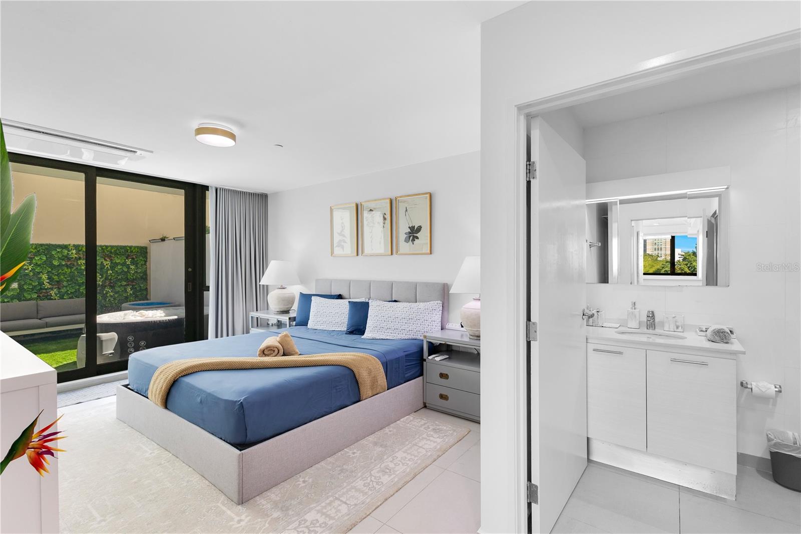 LA CIUDADELA DE SANTURCE - Residential Lease