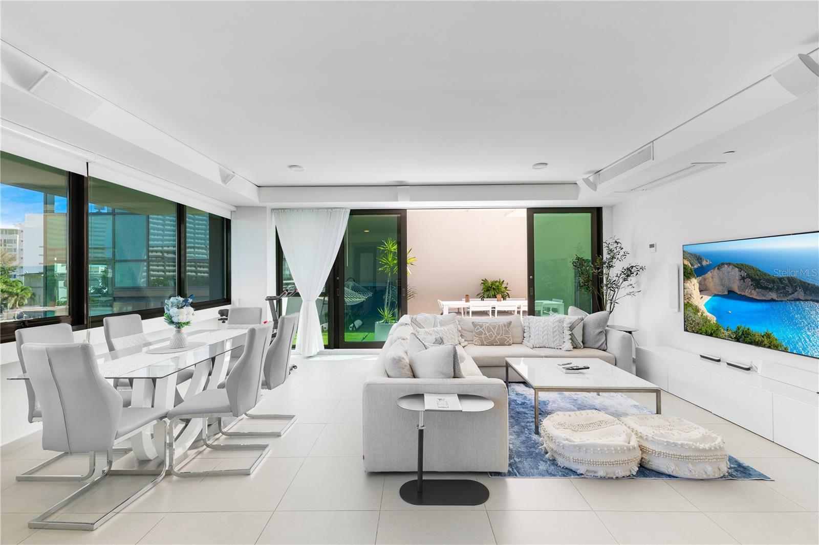 LA CIUDADELA DE SANTURCE - Residential Lease