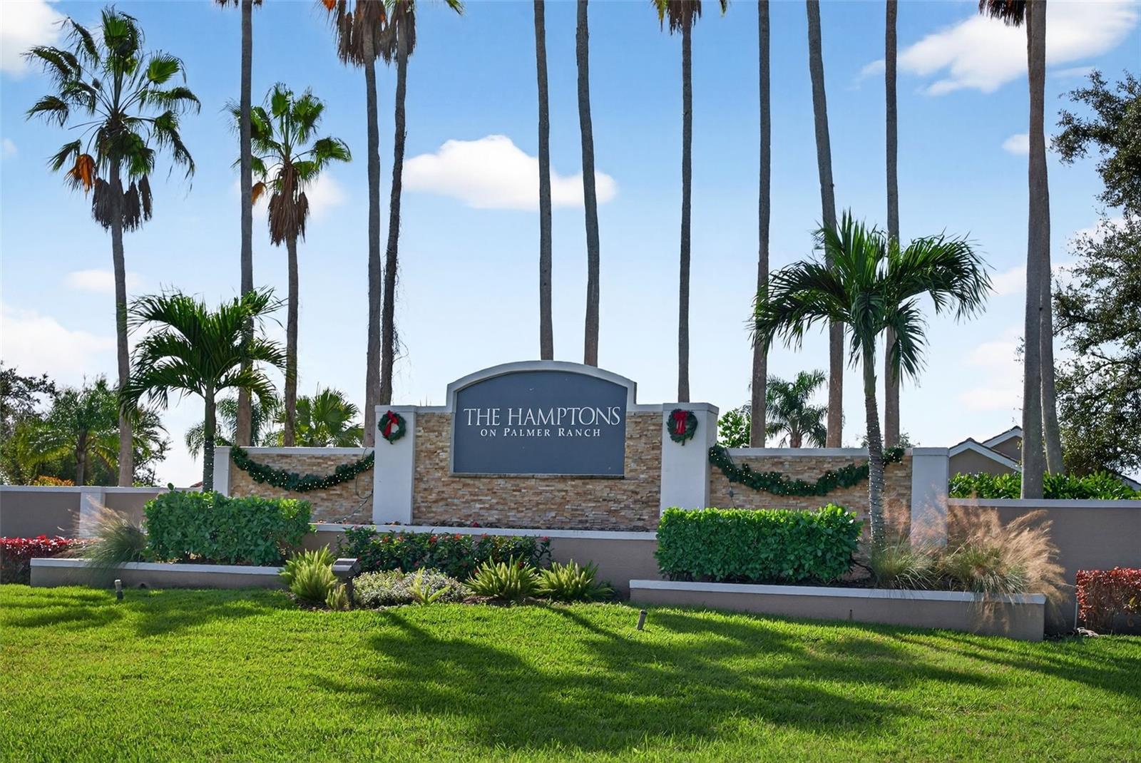 THE HAMPTONS - Residential