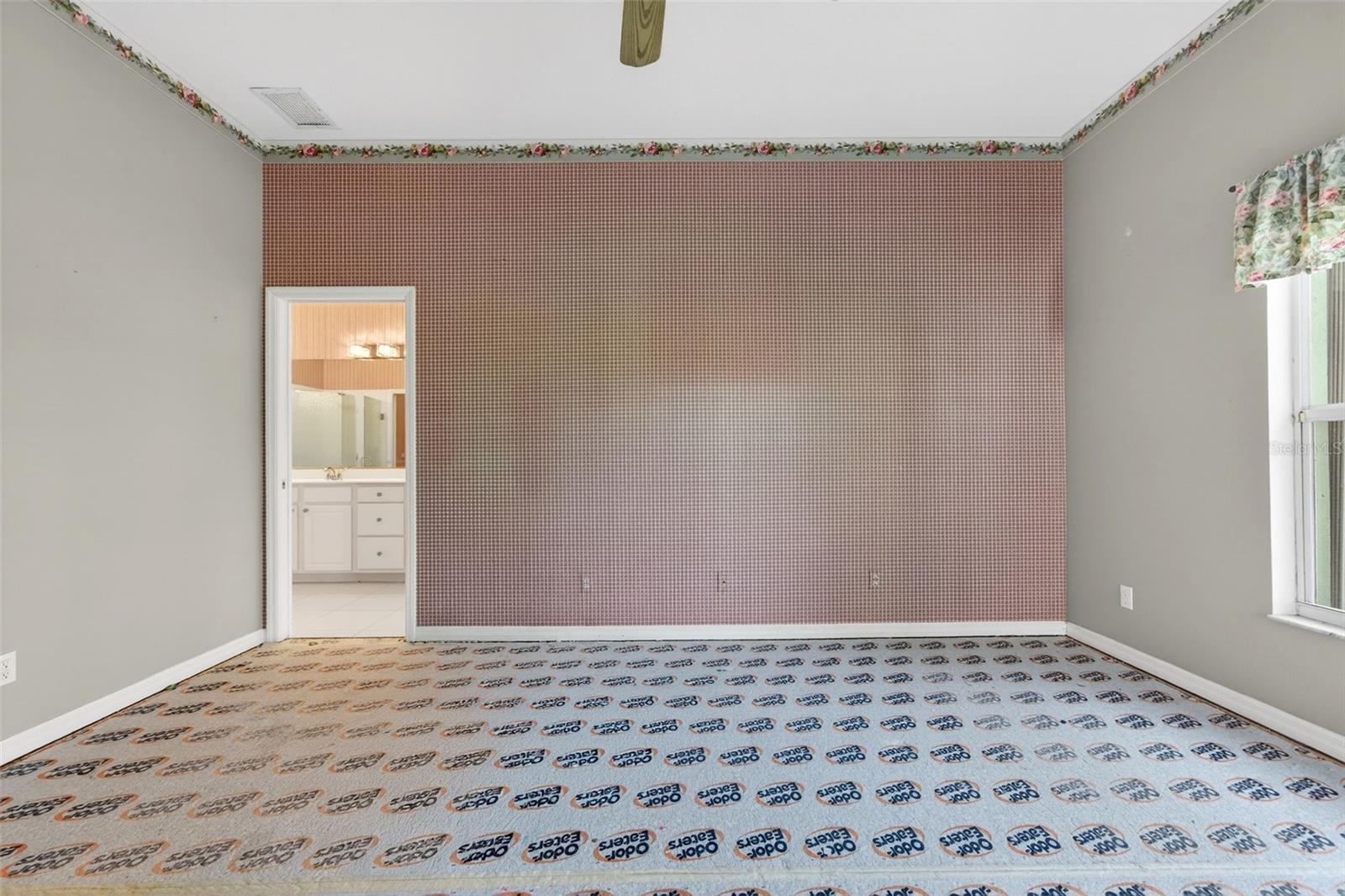 THE HAMPTONS - Residential