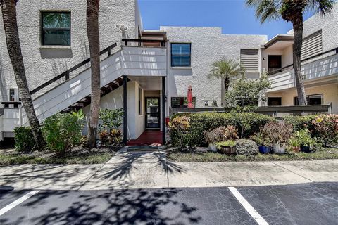 Photo of 118 Pinehurst Drive #118D, Bradenton, FL 34210 (MLS # TB8418480)