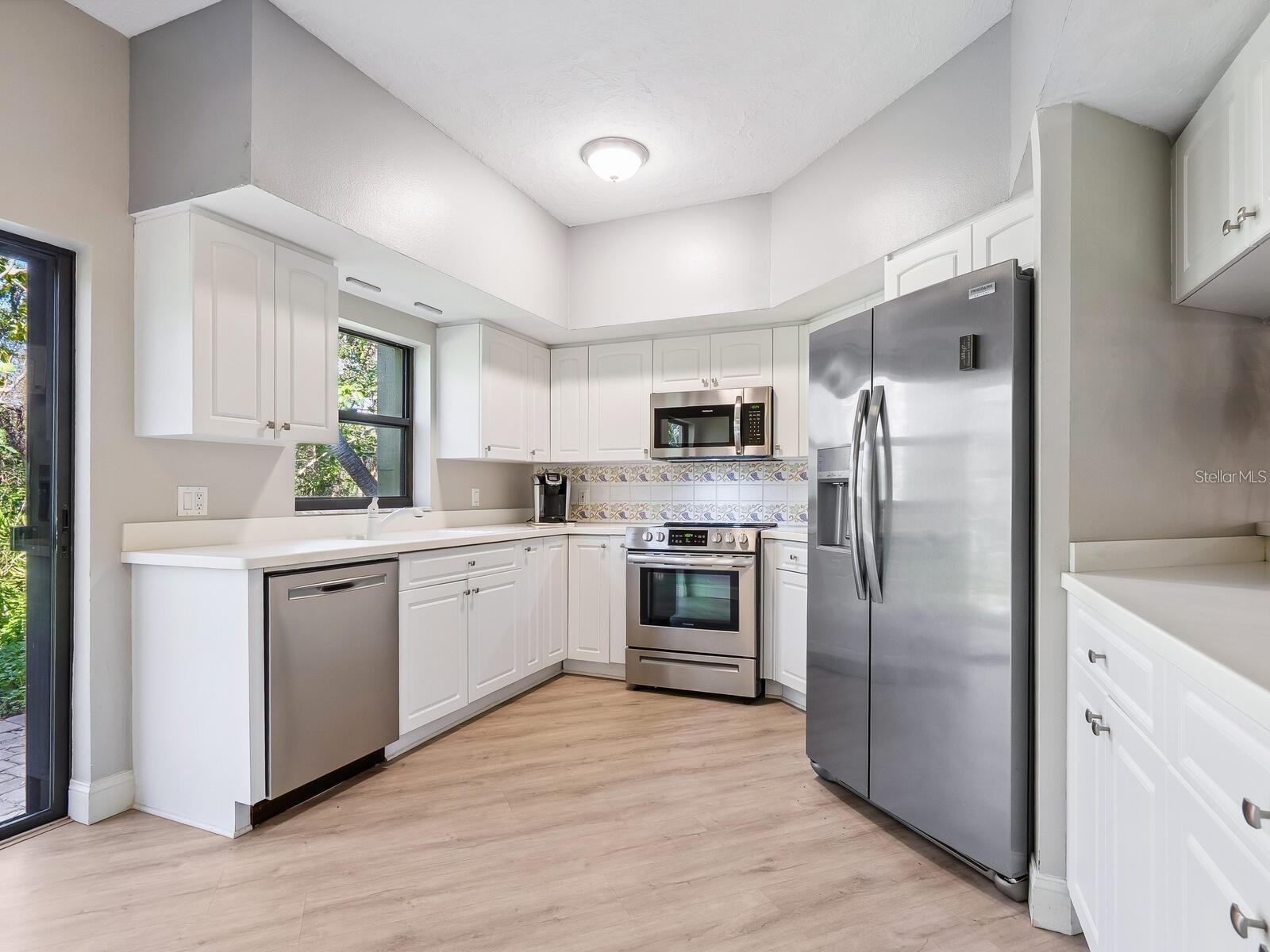 LANDINGS SOUTH VII - Residential