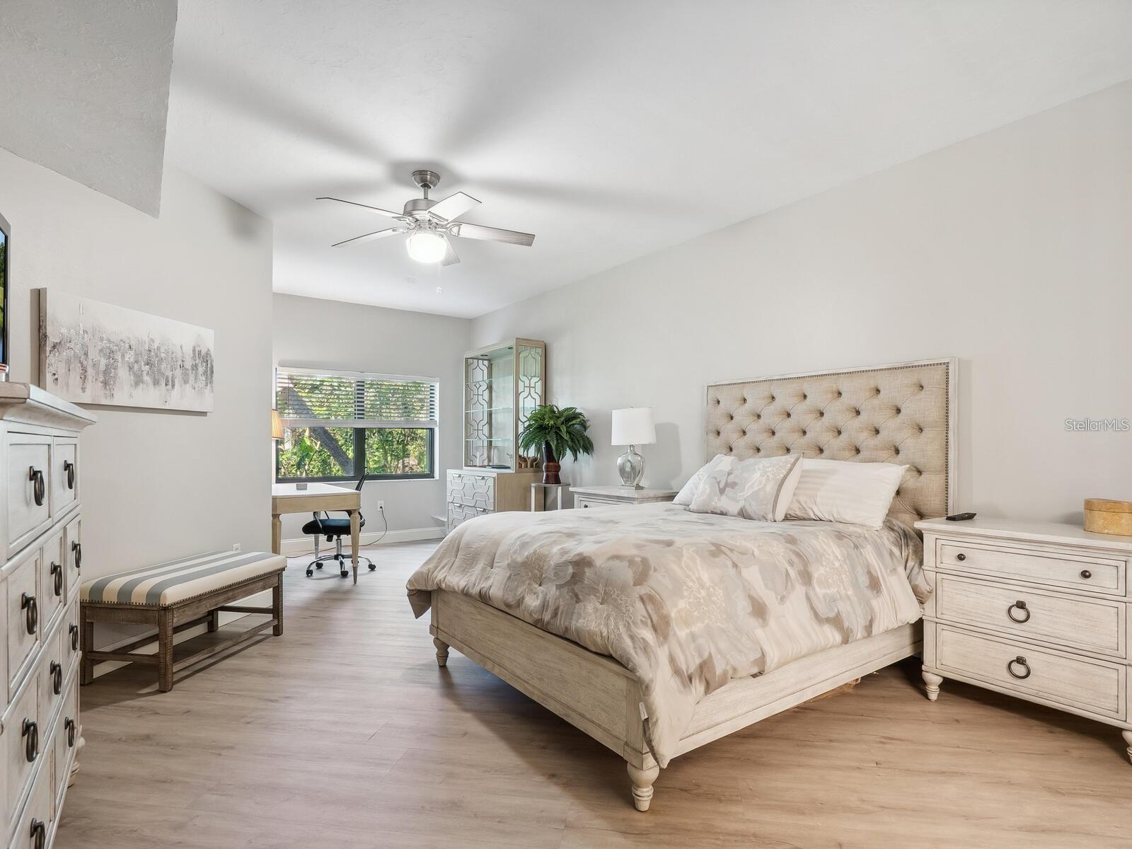 LANDINGS SOUTH VII - Residential