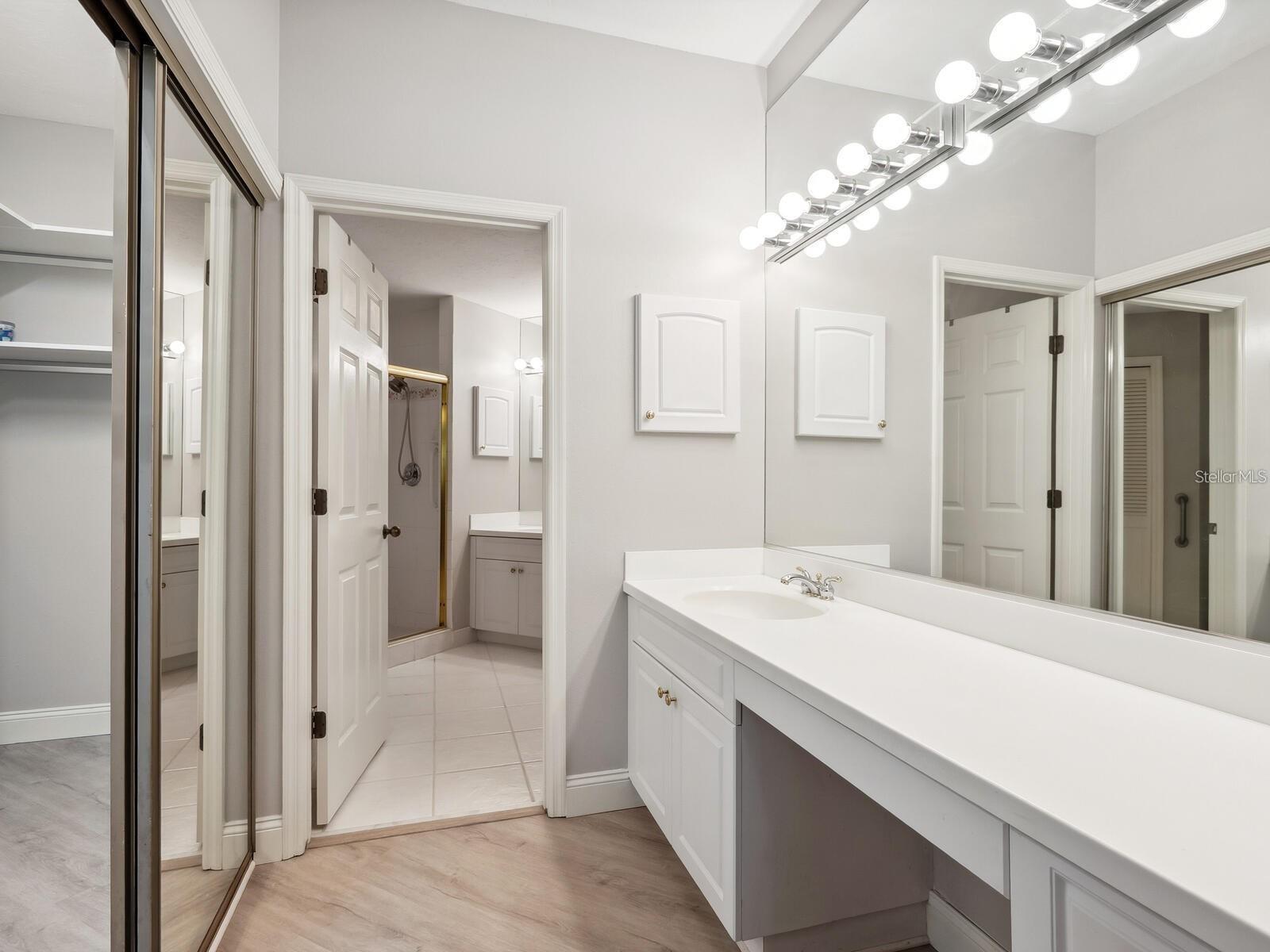 LANDINGS SOUTH VII - Residential