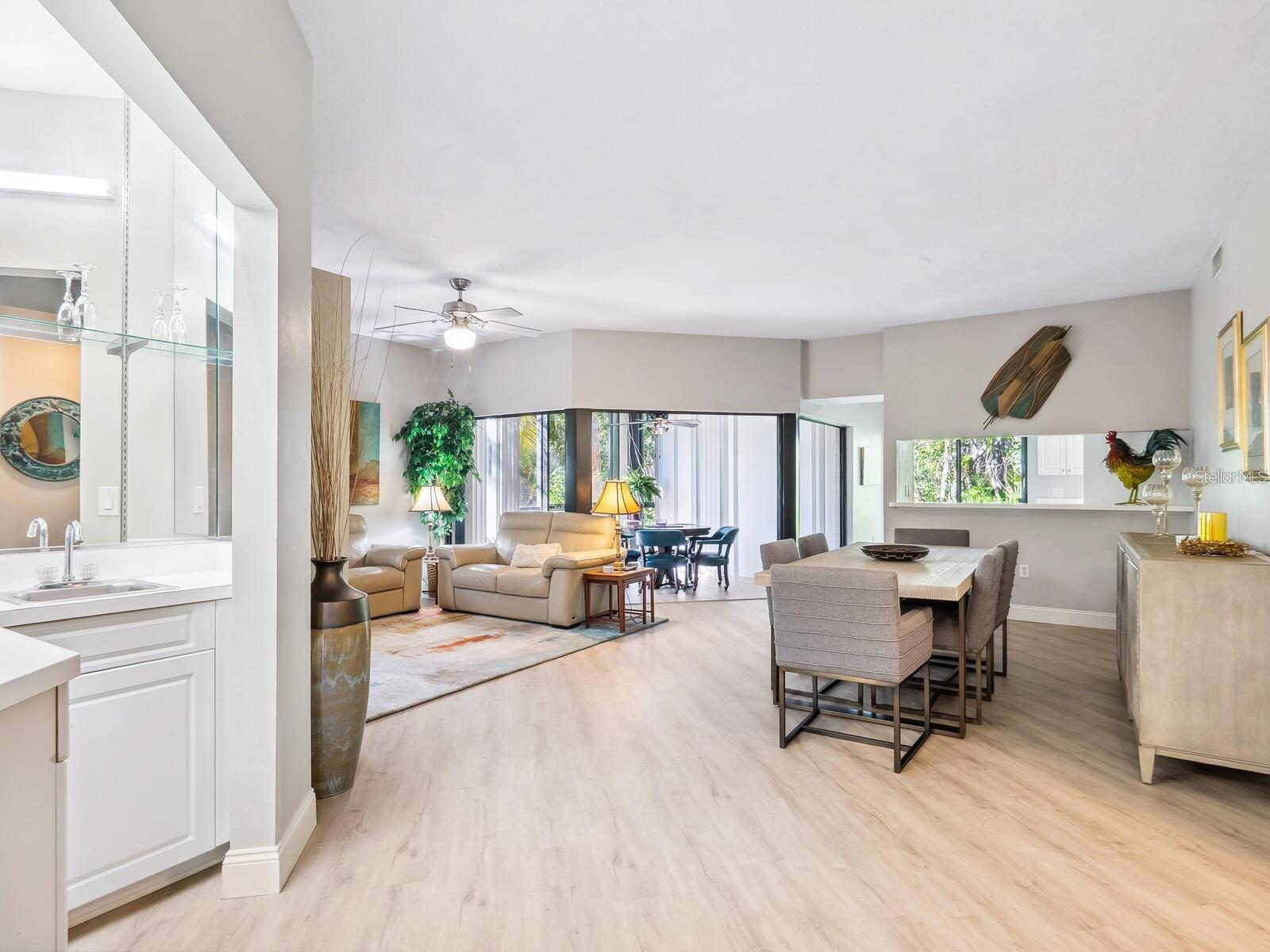 LANDINGS SOUTH VII - Residential