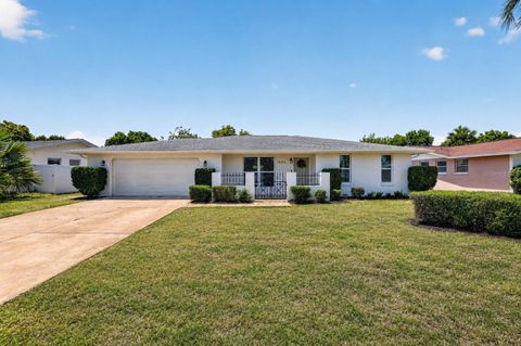 Photo of 7604 Jasmine Boulevard, Port Richey, FL 34668 (MLS # TB8523117)