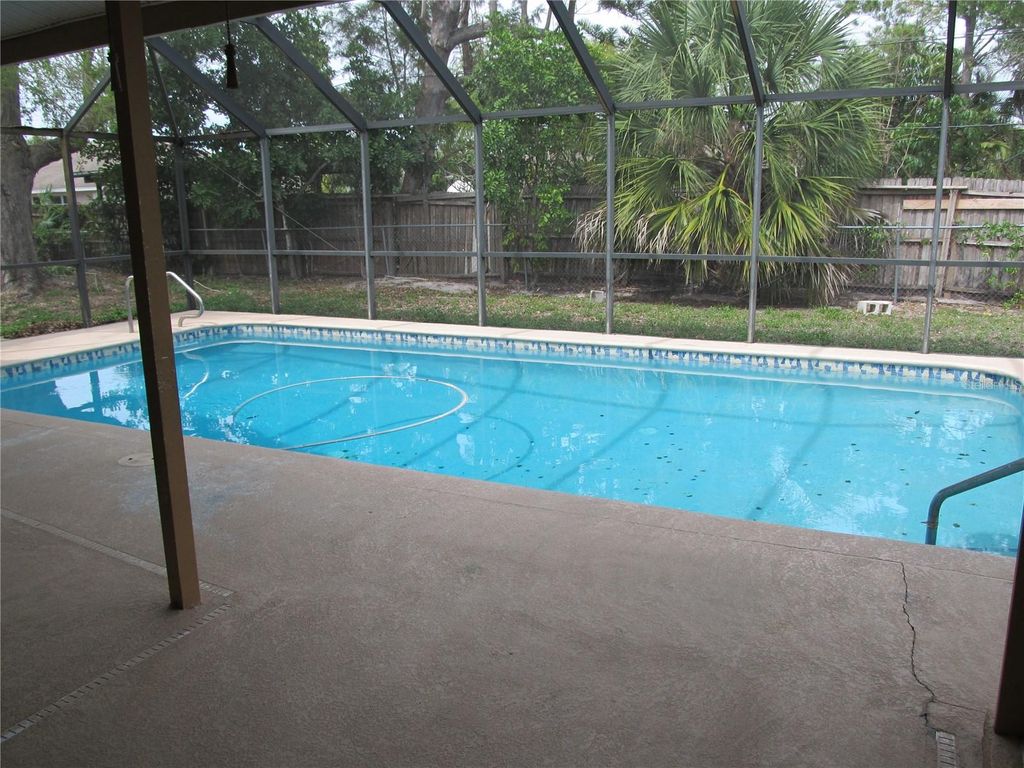 Photo of 3607 Wexford Lane, Sarasota, FL 34233 (MLS # A4686271)