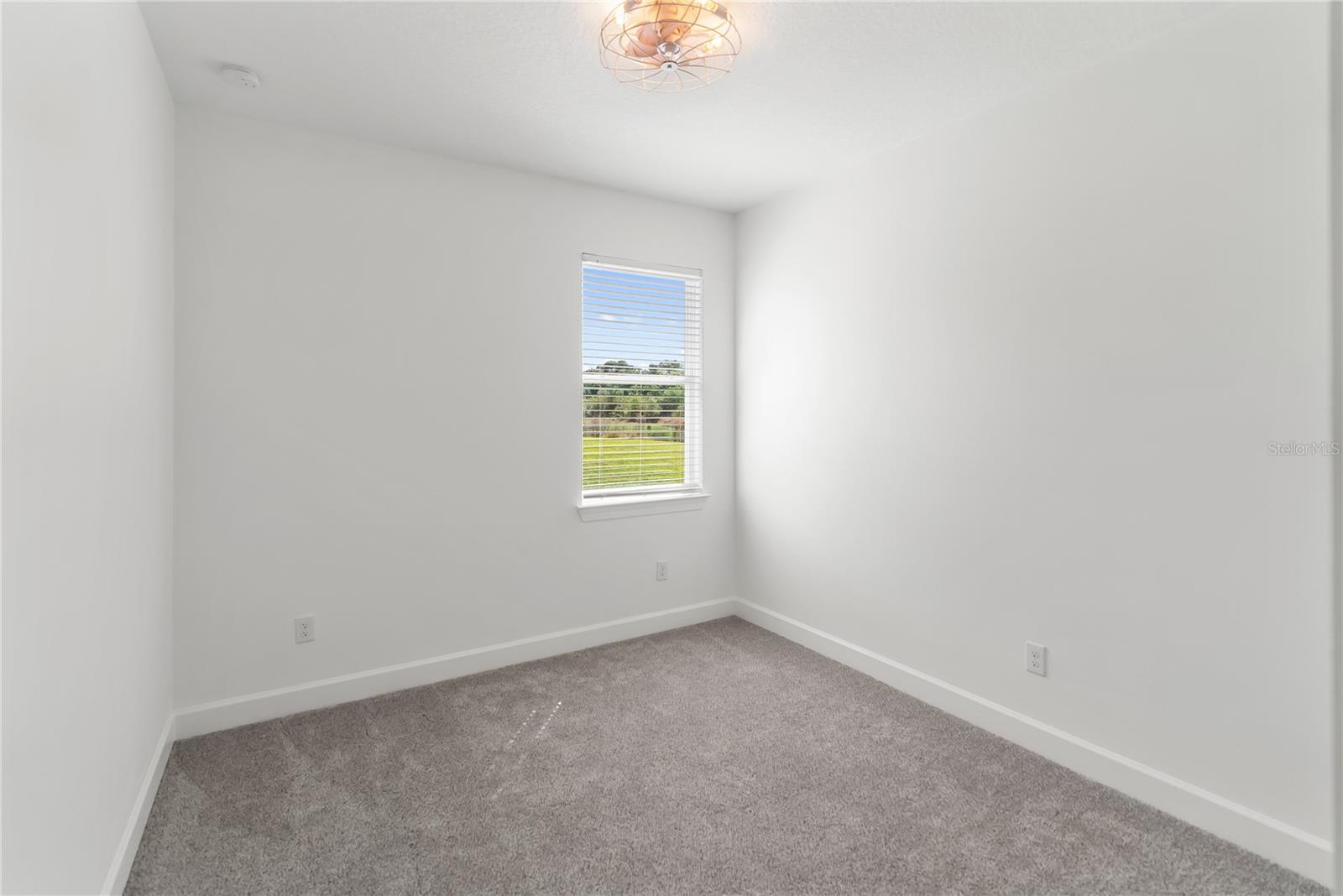 SAVANNA AT LAKEWOOD RANCH PH III 3ABD - Residential