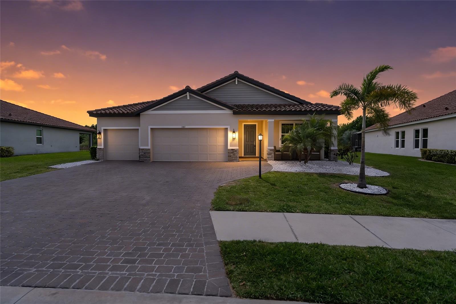 SAVANNA AT LAKEWOOD RANCH PH III 3ABD - Residential
