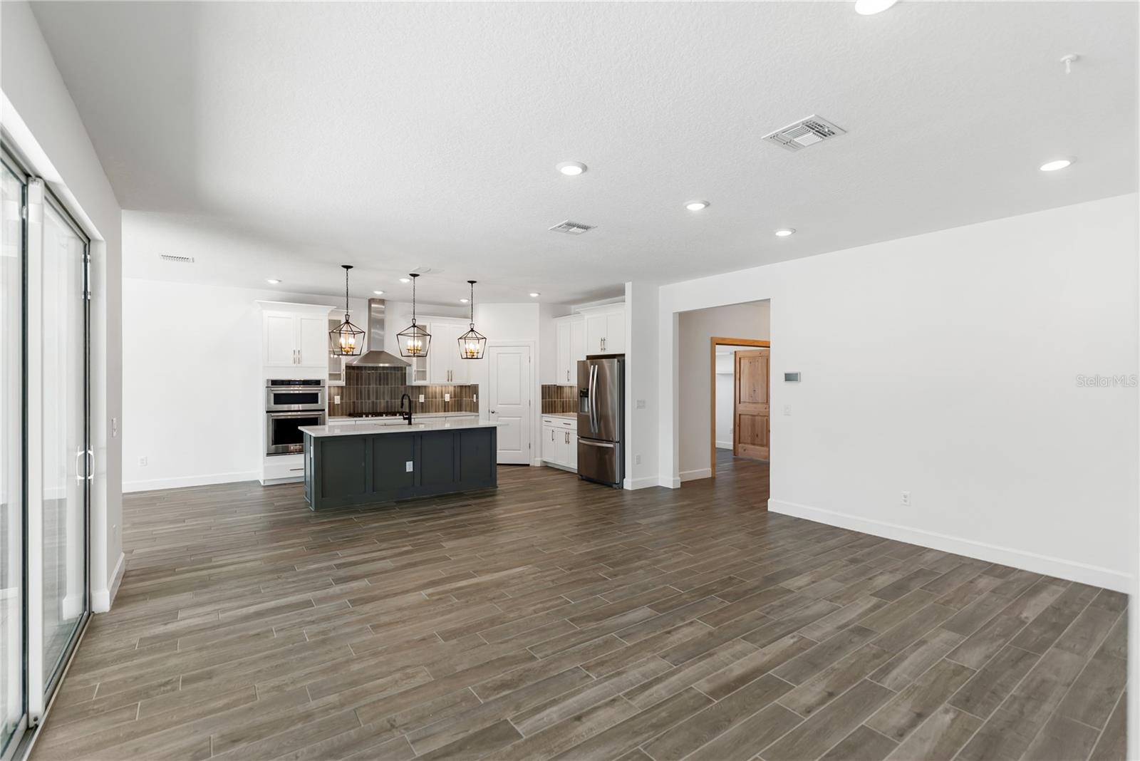 SAVANNA AT LAKEWOOD RANCH PH III 3ABD - Residential