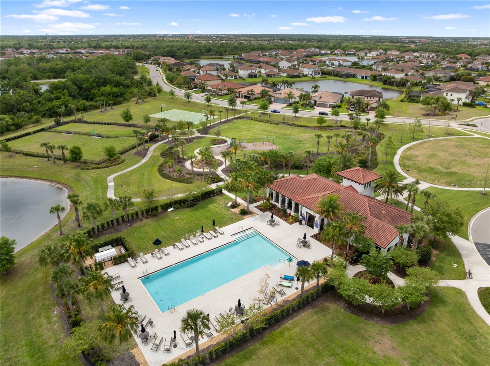 SAVANNA AT LAKEWOOD RANCH PH III 3ABD - Residential