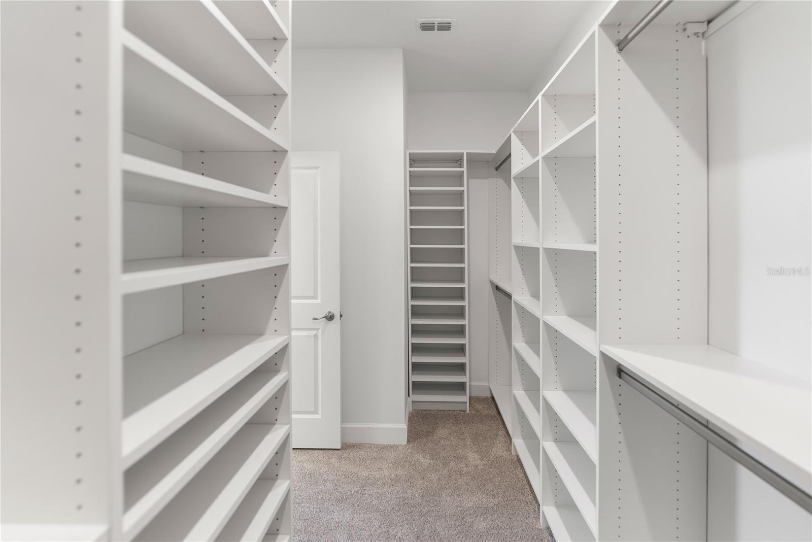 SAVANNA AT LAKEWOOD RANCH PH III 3ABD - Residential