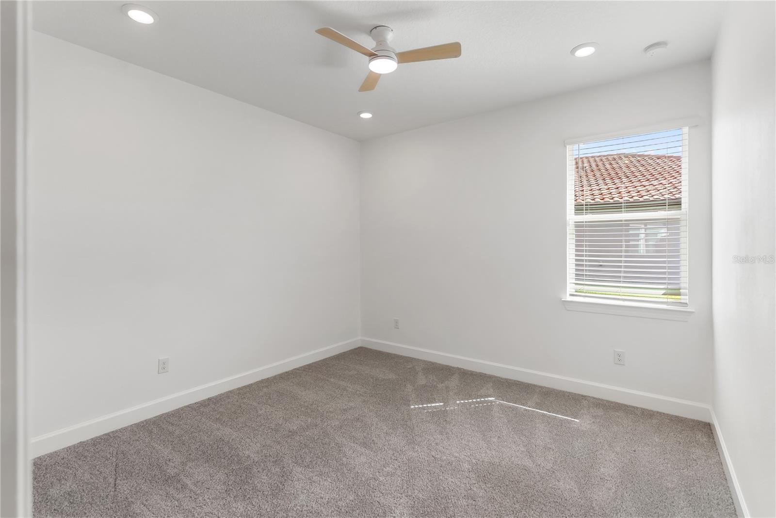 SAVANNA AT LAKEWOOD RANCH PH III 3ABD - Residential