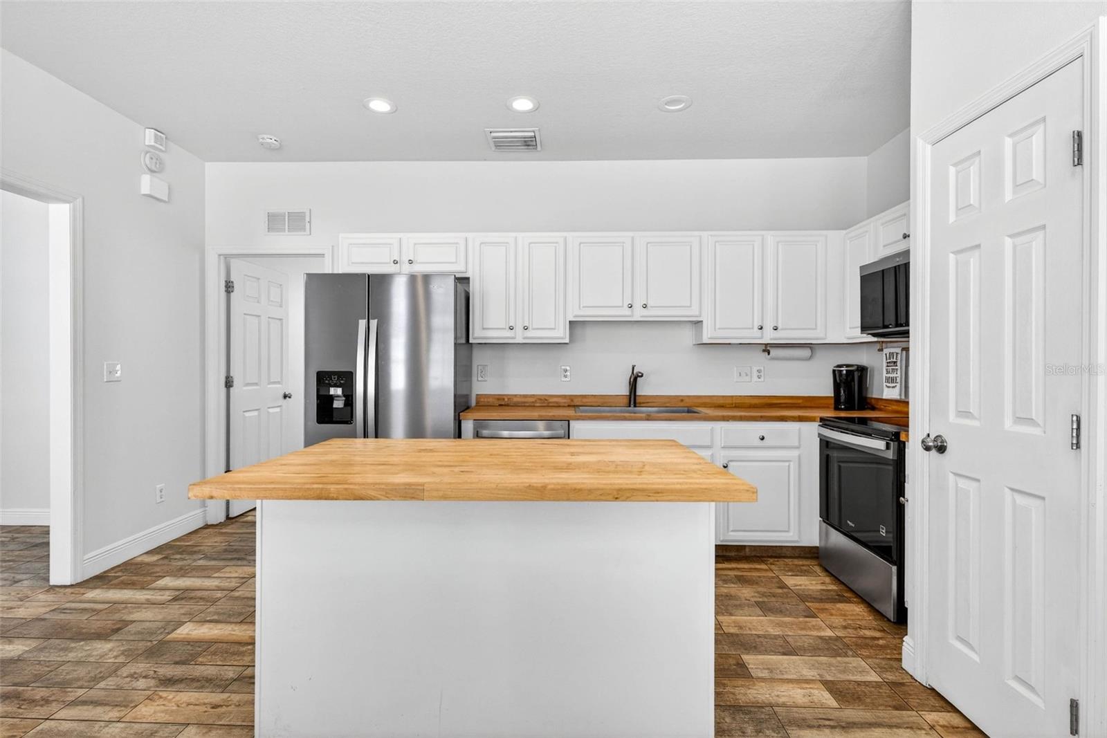 SILVER OAKS VILLAGE PH 02 - Residential