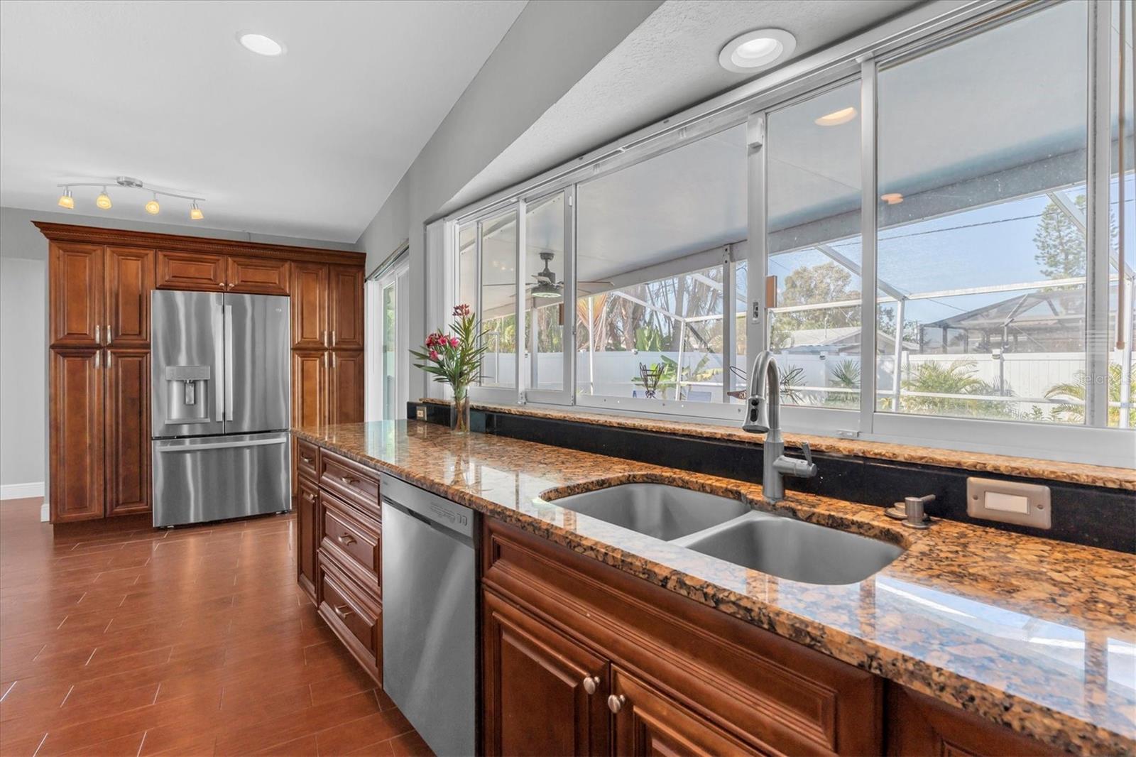 MAXIMO MOORINGS - Residential