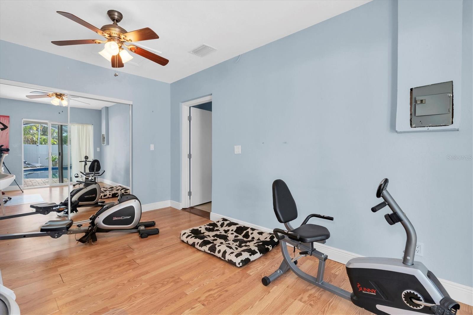 MAXIMO MOORINGS - Residential