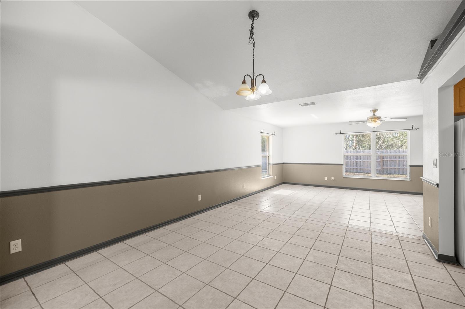 MARION OAKS UN 03 - Residential