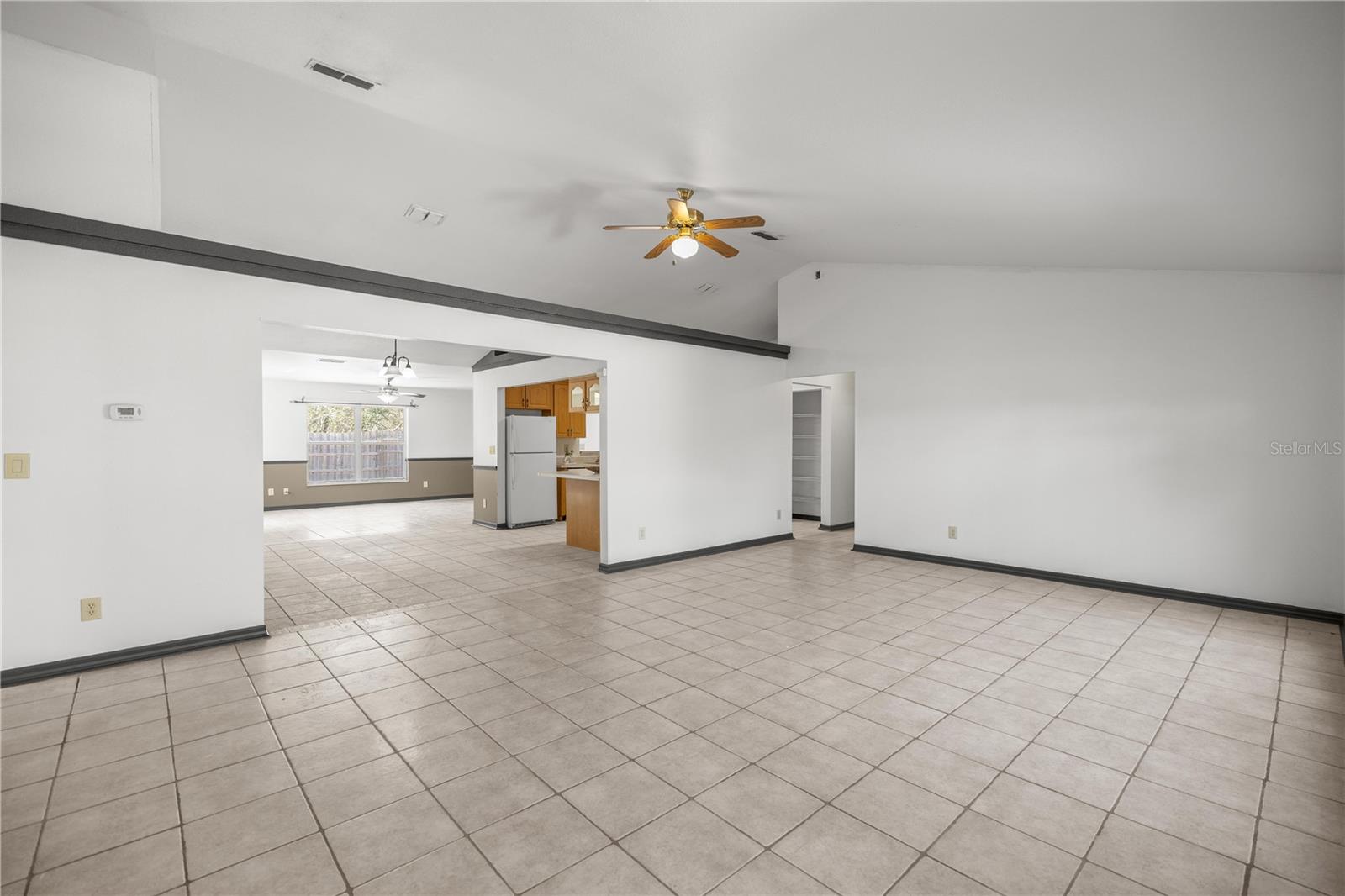 MARION OAKS UN 03 - Residential