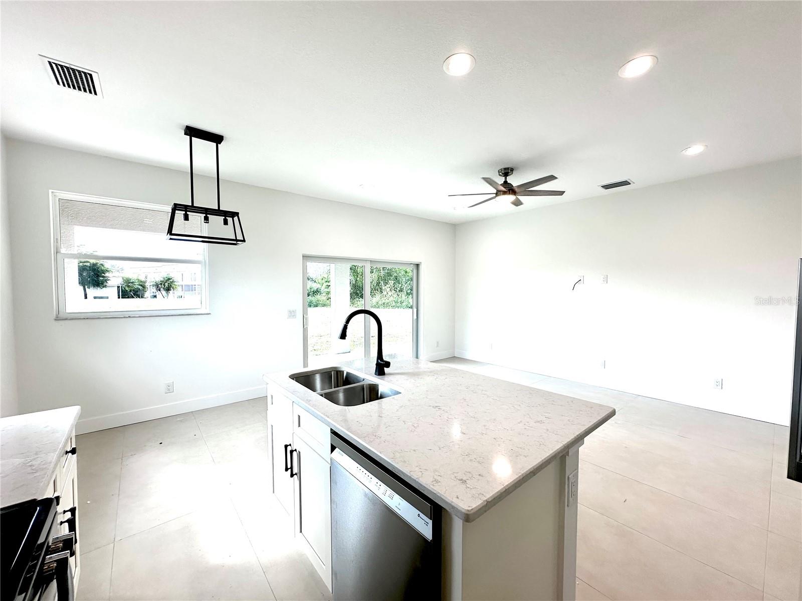 PUNTA GORDA ISLES SEC 23 - Residential Lease