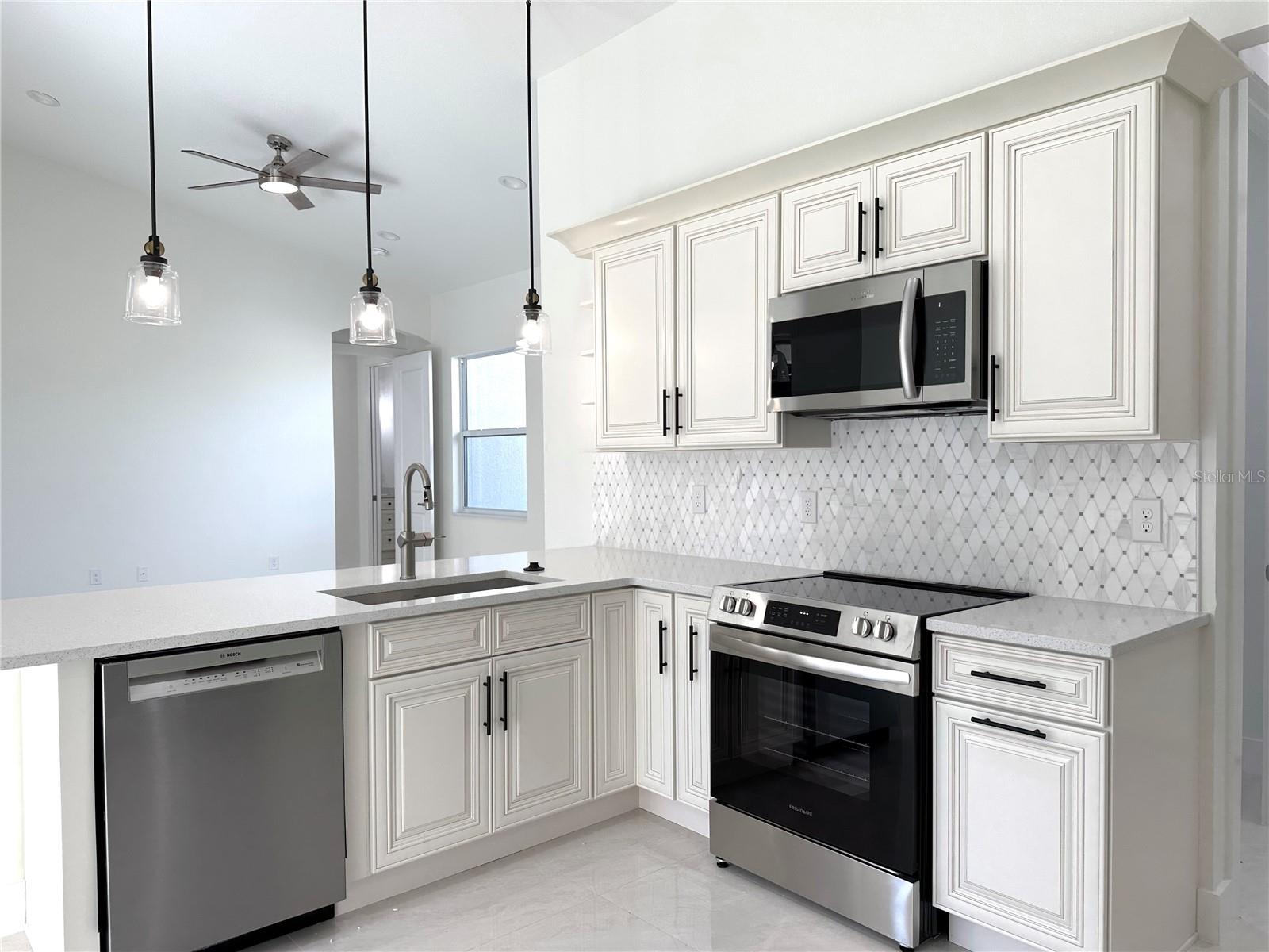 PUNTA GORDA ISLES SEC 23 - Residential Lease