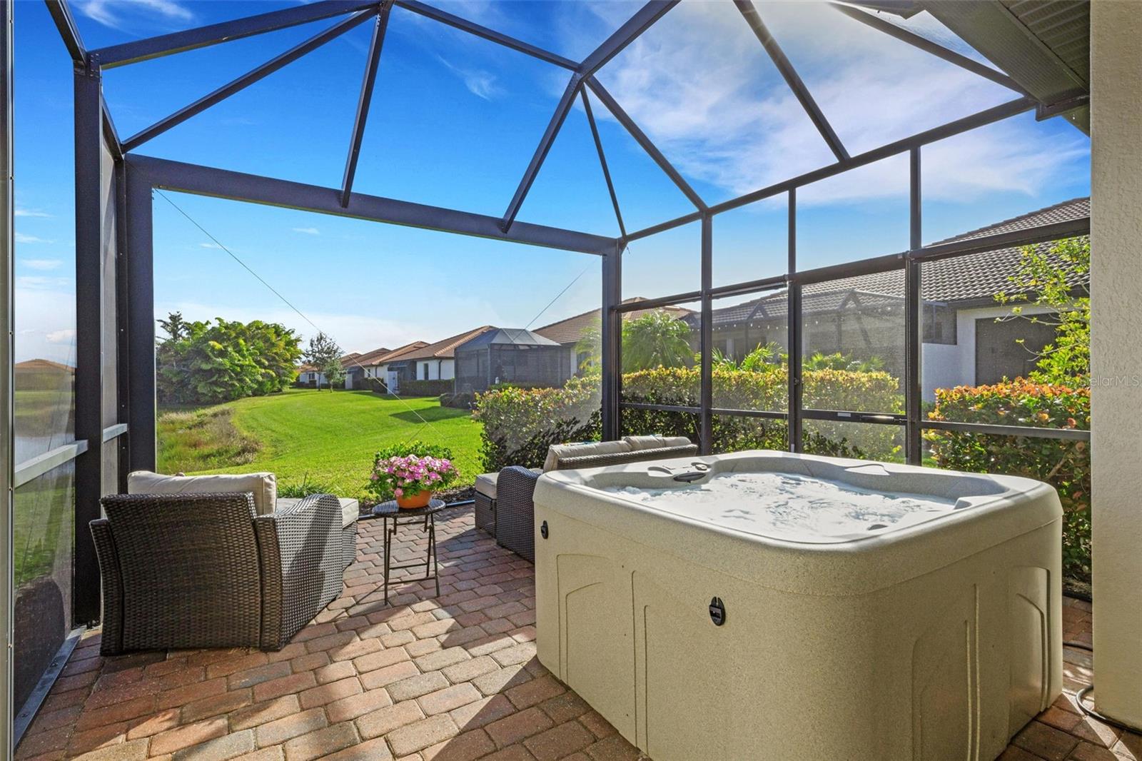 WATERCREST UN 1 - Residential