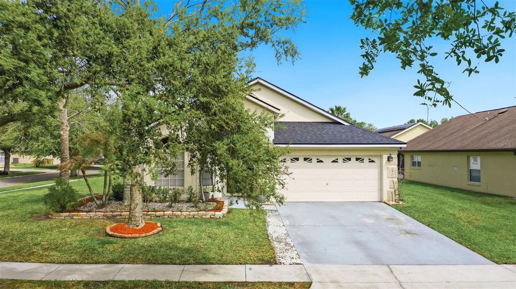 Photo of 2501 Balmoral Dr, Kissimmee, FL 34744 (MLS # S5146190)