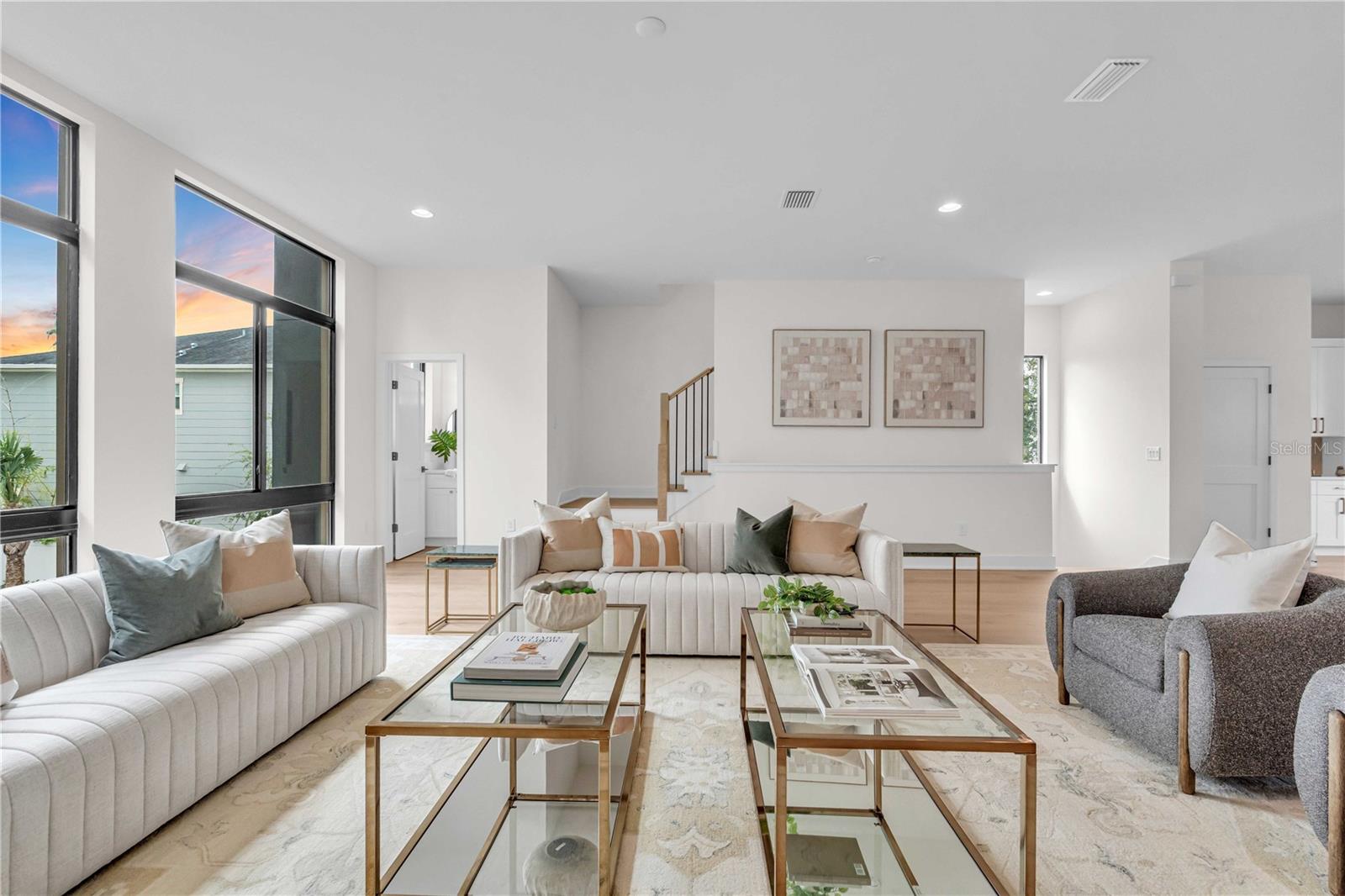 THE HARPER AND THE SAMSON - Residential Lease