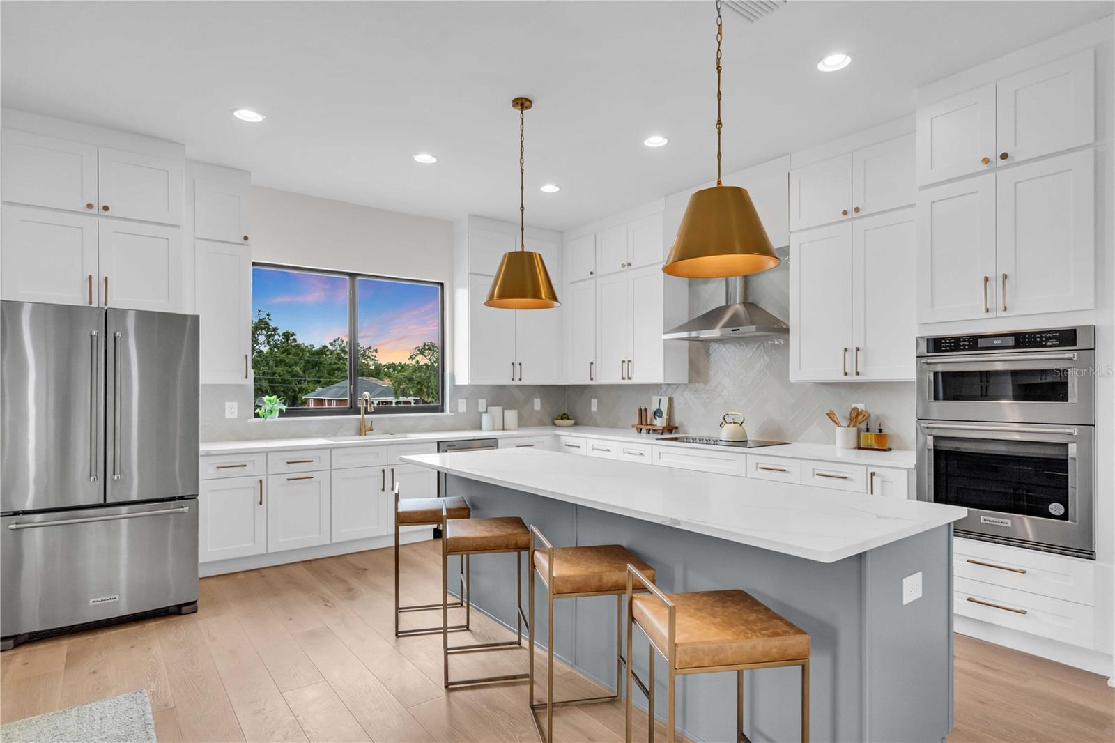 THE HARPER AND THE SAMSON - Residential Lease