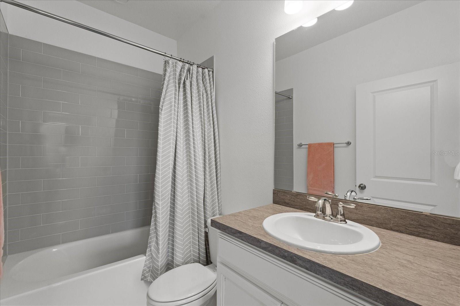 RED EMBER NORTH - Residential