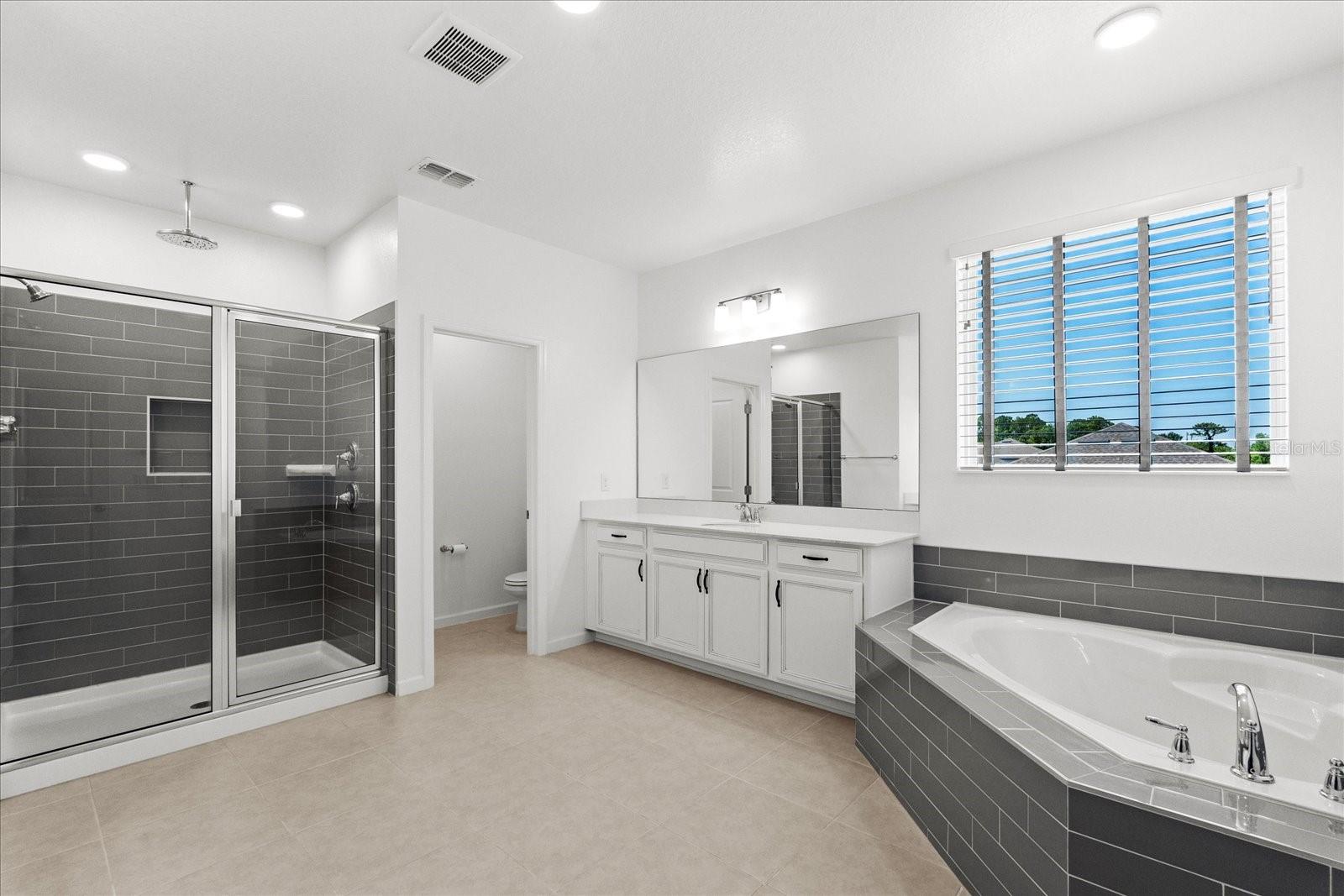 RED EMBER NORTH - Residential