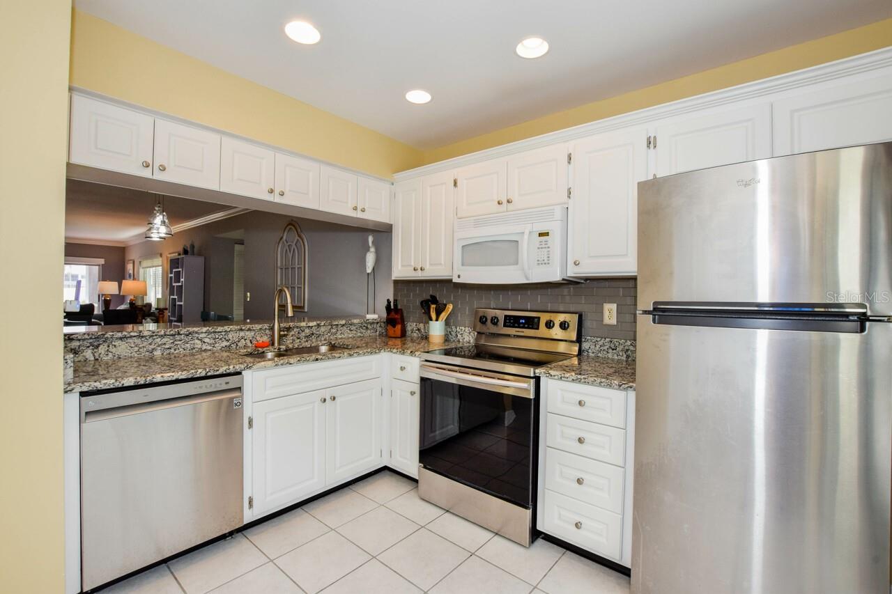 AUGUSTA VILLAS AT PLAN - Residential