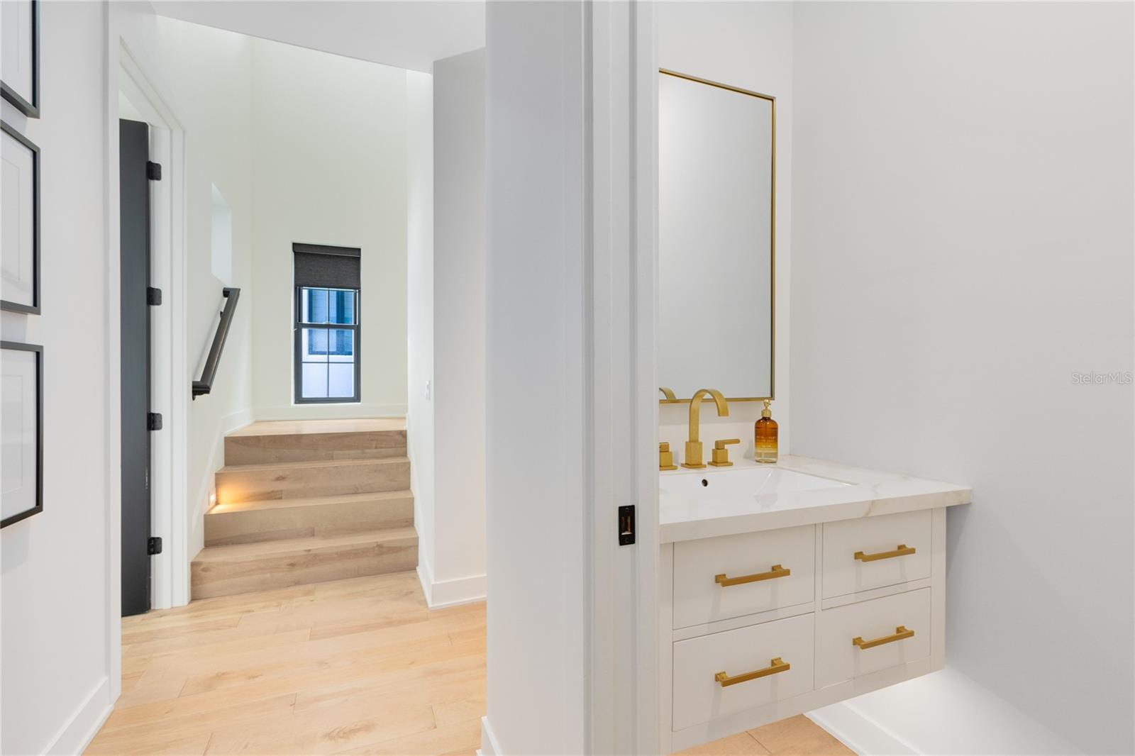 LAUREATE PARK - Residential