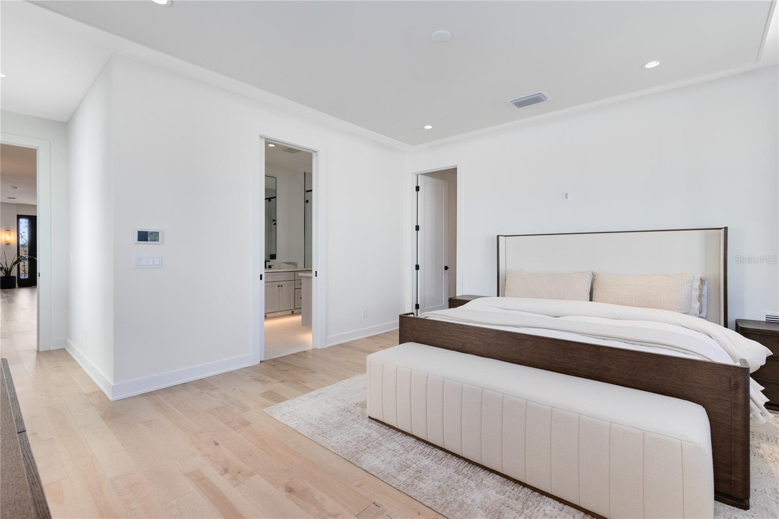 LAUREATE PARK - Residential