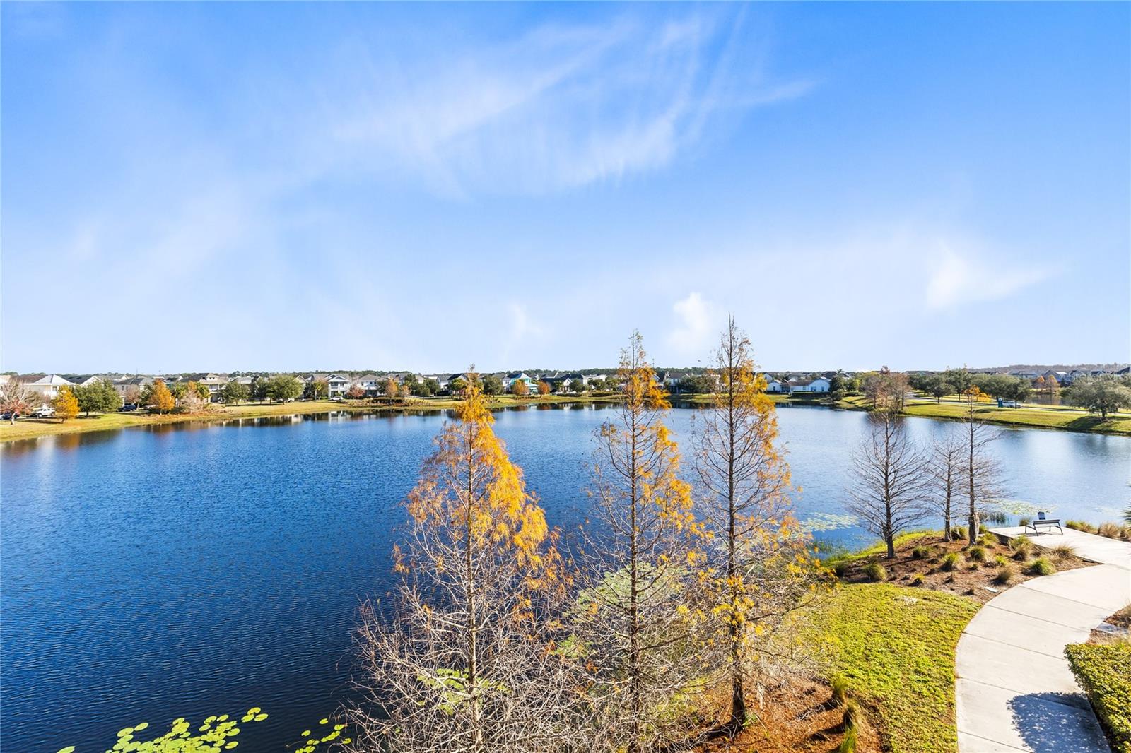 LAUREATE PARK - Residential