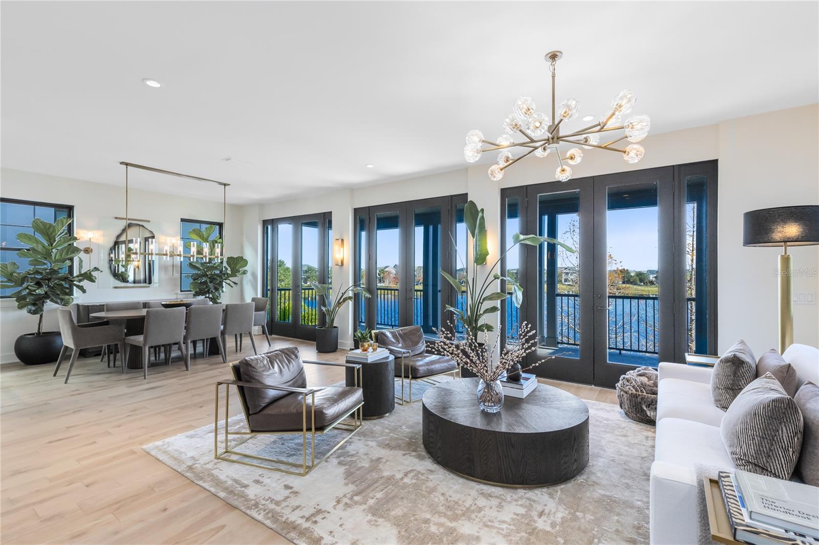 LAUREATE PARK - Residential