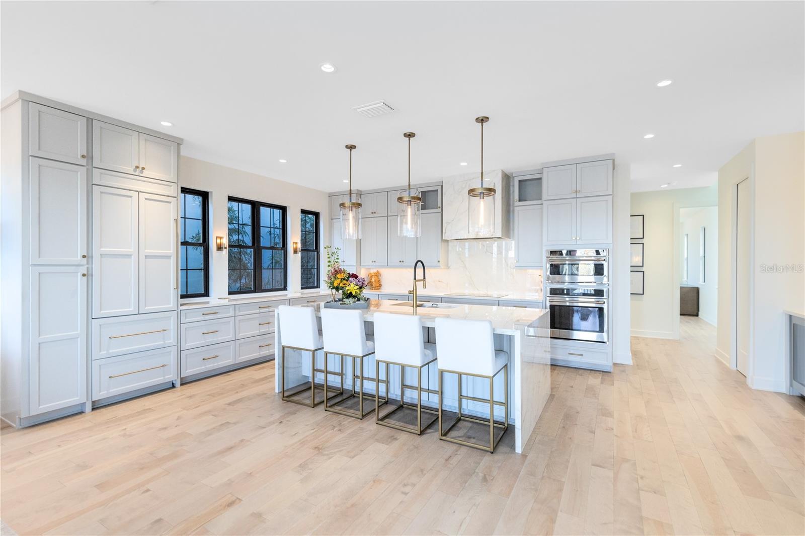 LAUREATE PARK - Residential