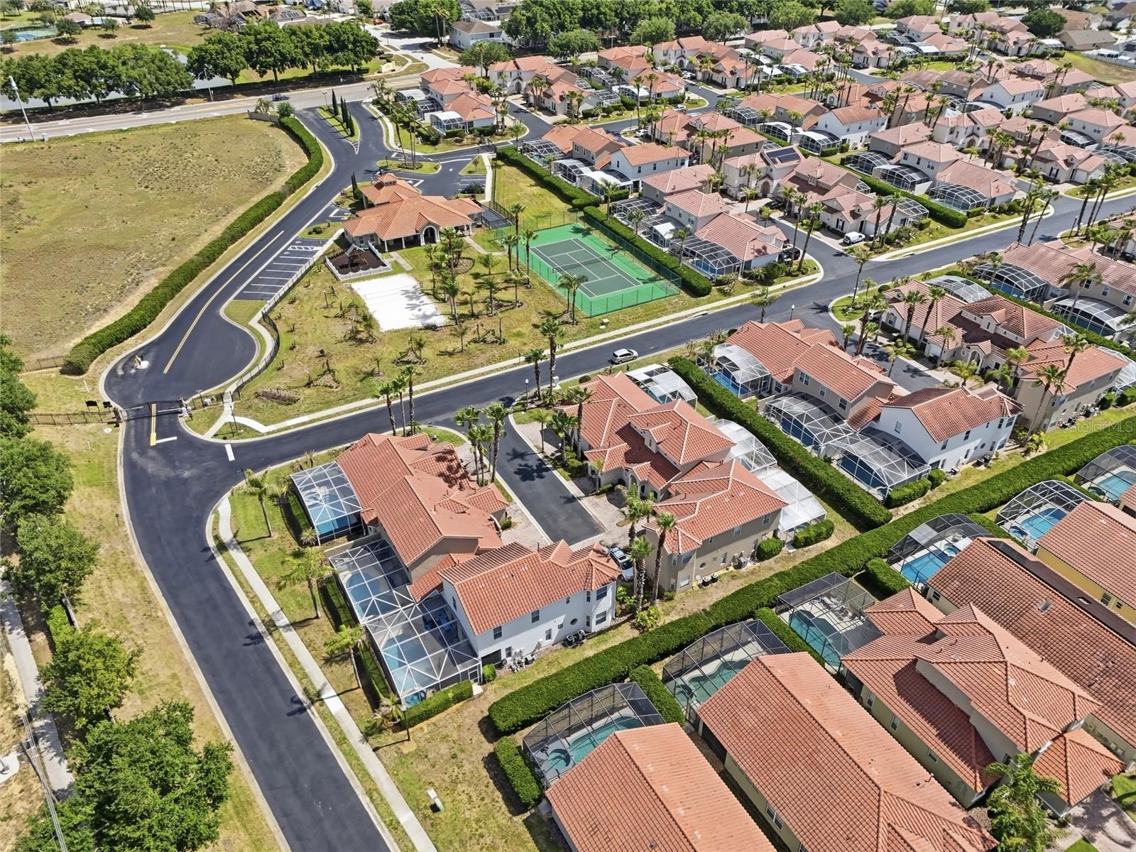 TUSCAN HILLS - Residential