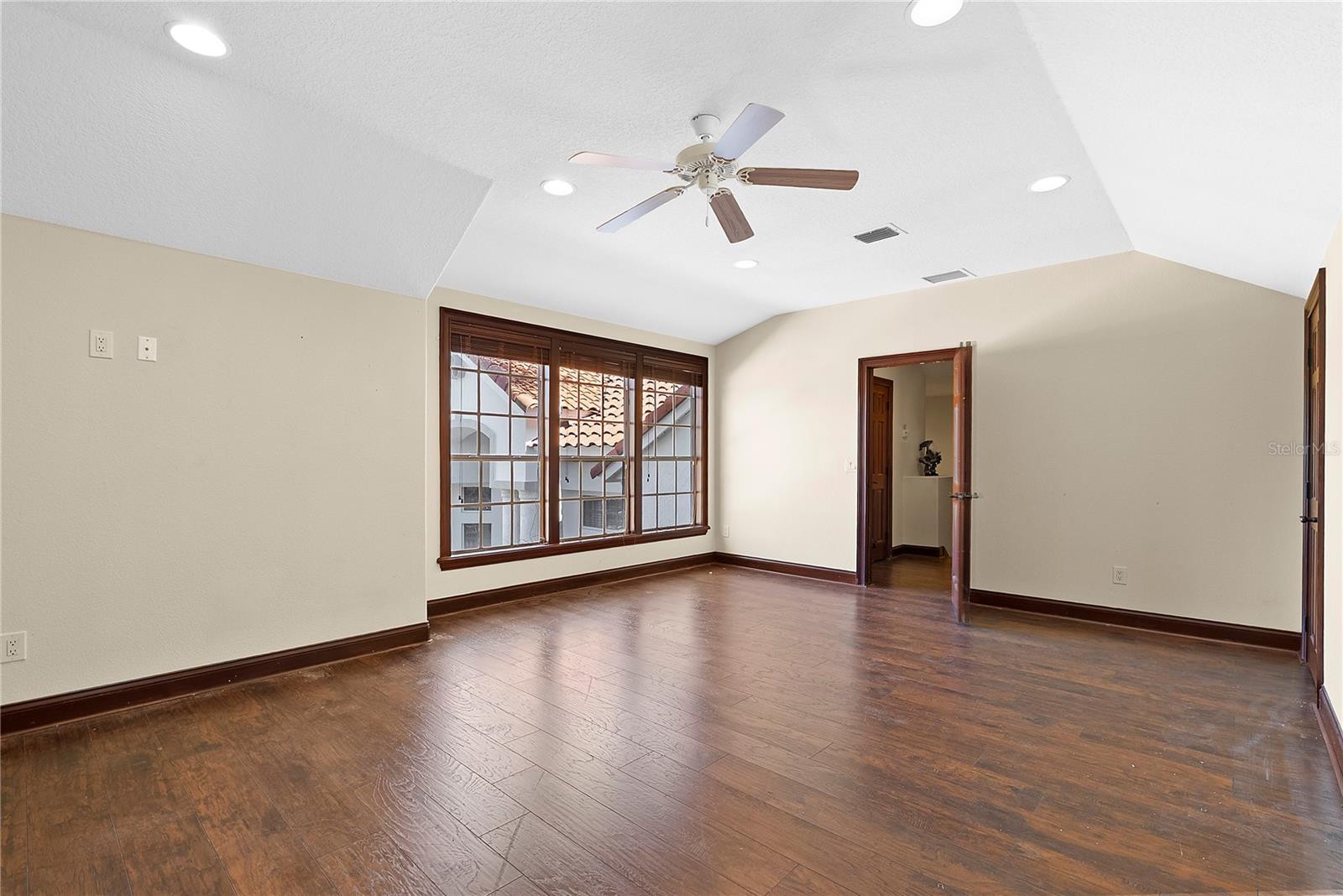 PALMA VISTA REP - Residential