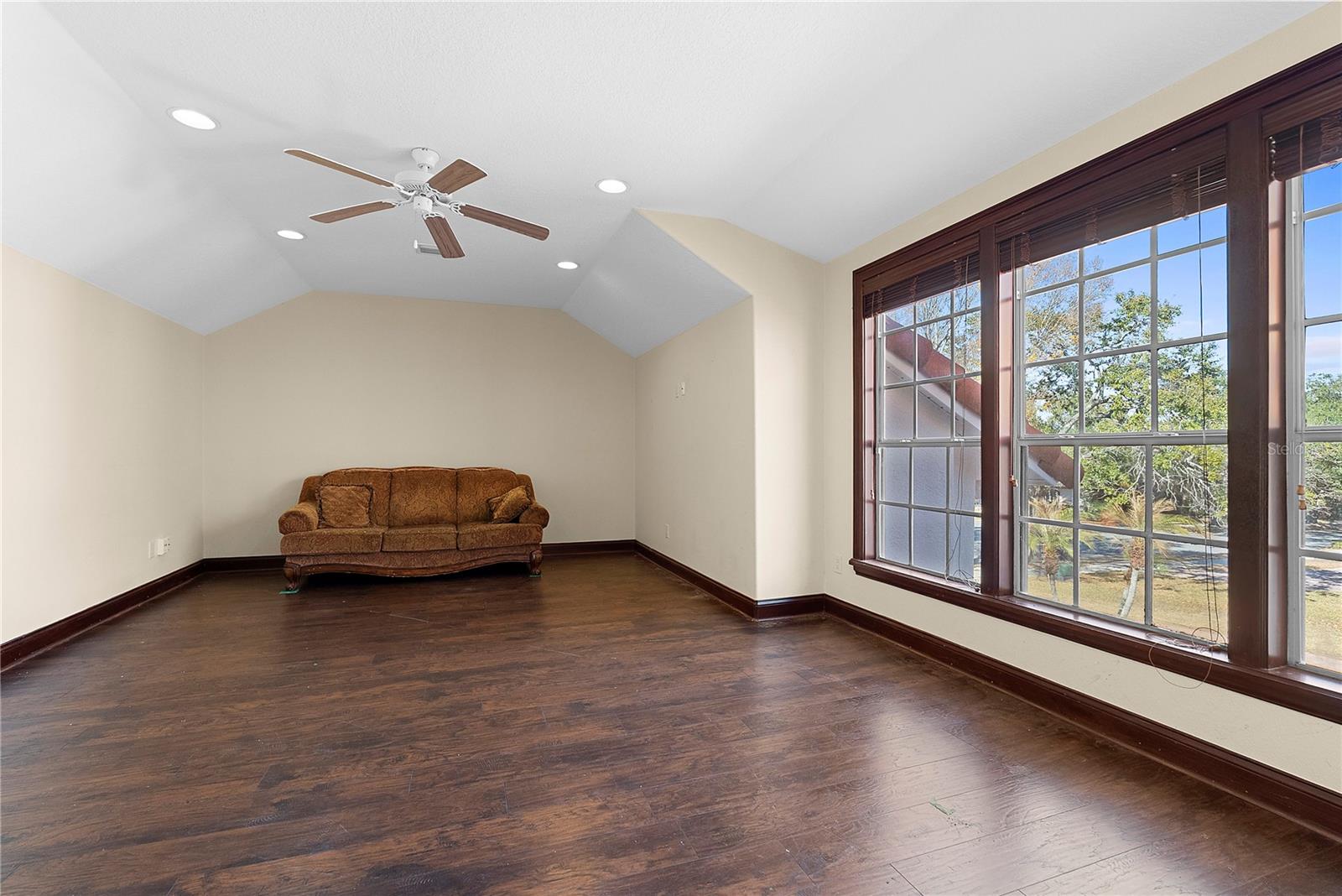 PALMA VISTA REP - Residential