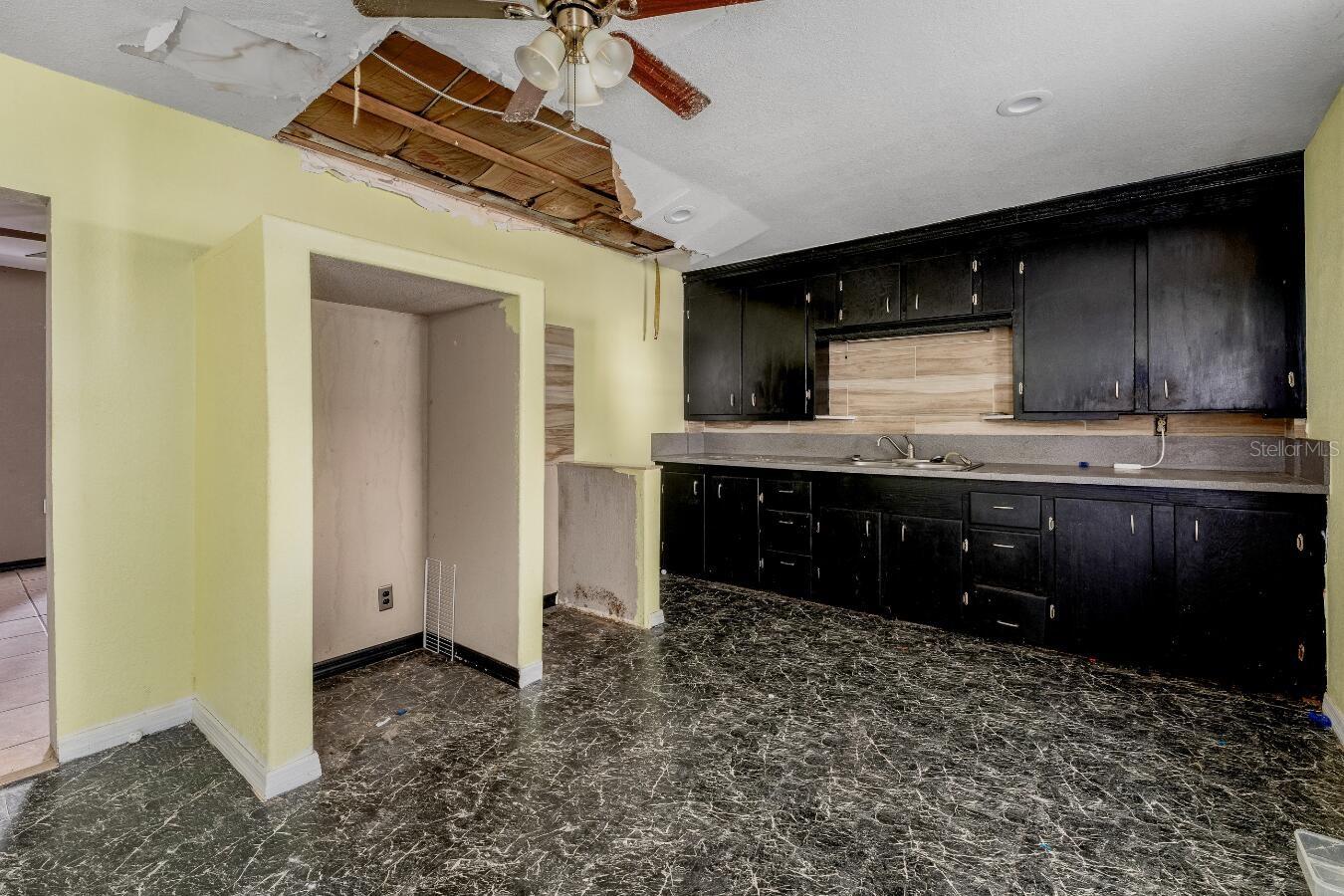 ORLANDO ACRES FIRST ADD - Residential