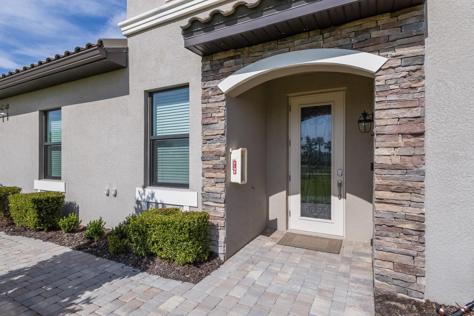 LAKEWOOD NATIONAL - Residential Lease