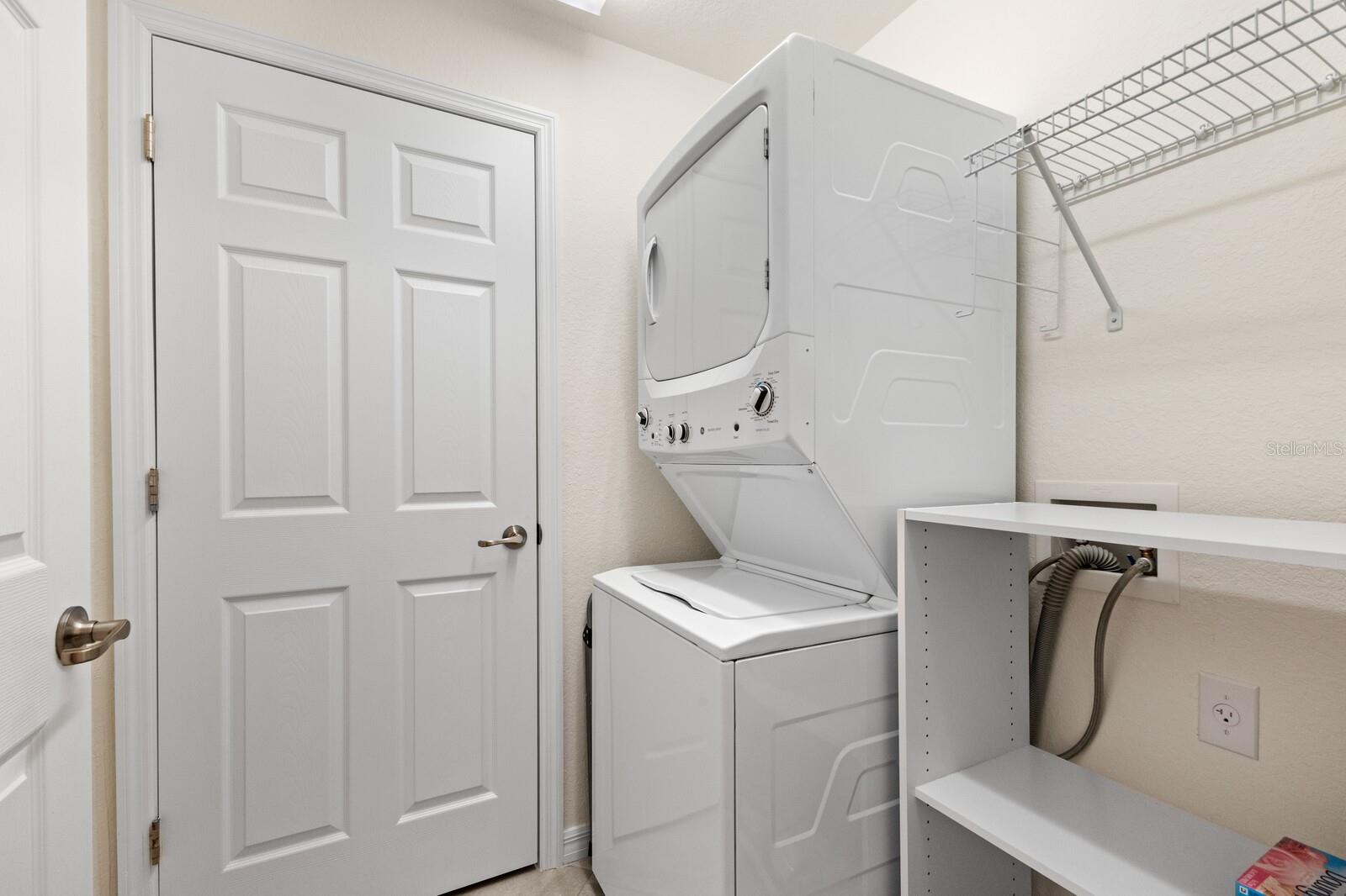 LAKEWOOD NATIONAL - Residential Lease
