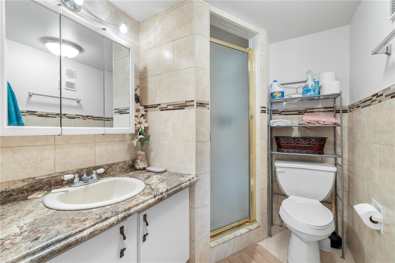 VILLAS DE GOLF CONDO - Residential