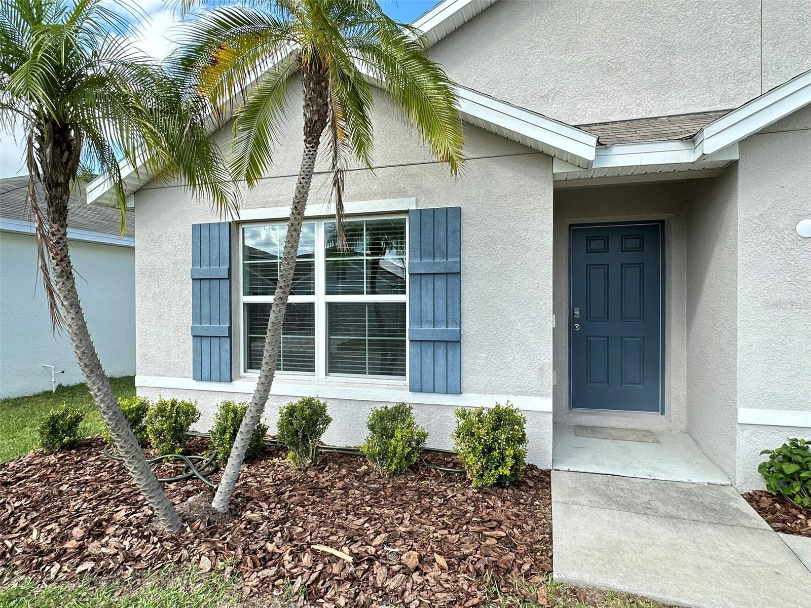 TRIUMPH SOUTH PH 1 - Residential