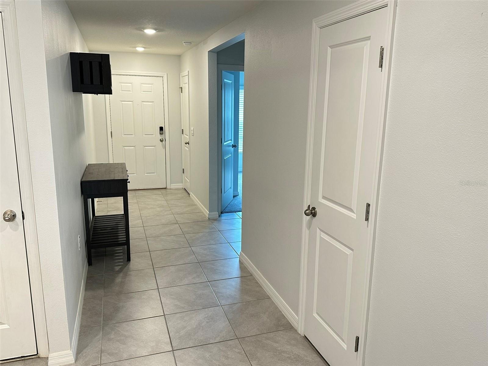 TRIUMPH SOUTH PH 1 - Residential