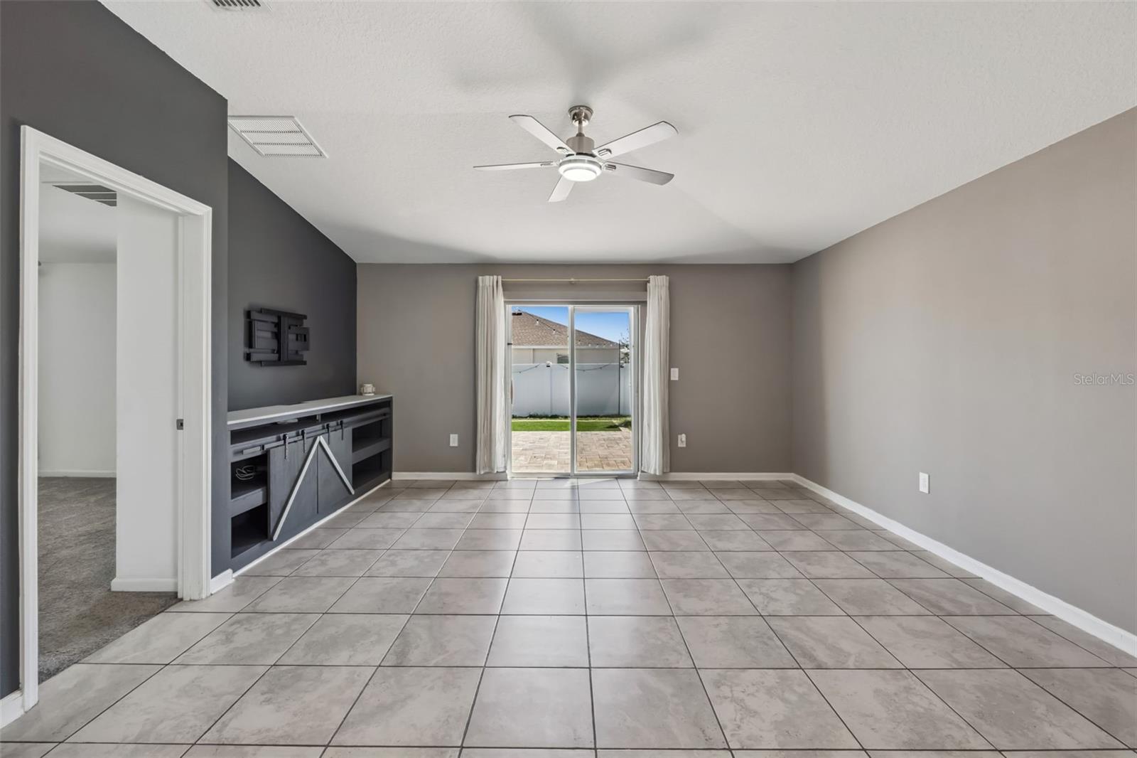 TRINITY LAKES PH 1 & 2 - Residential