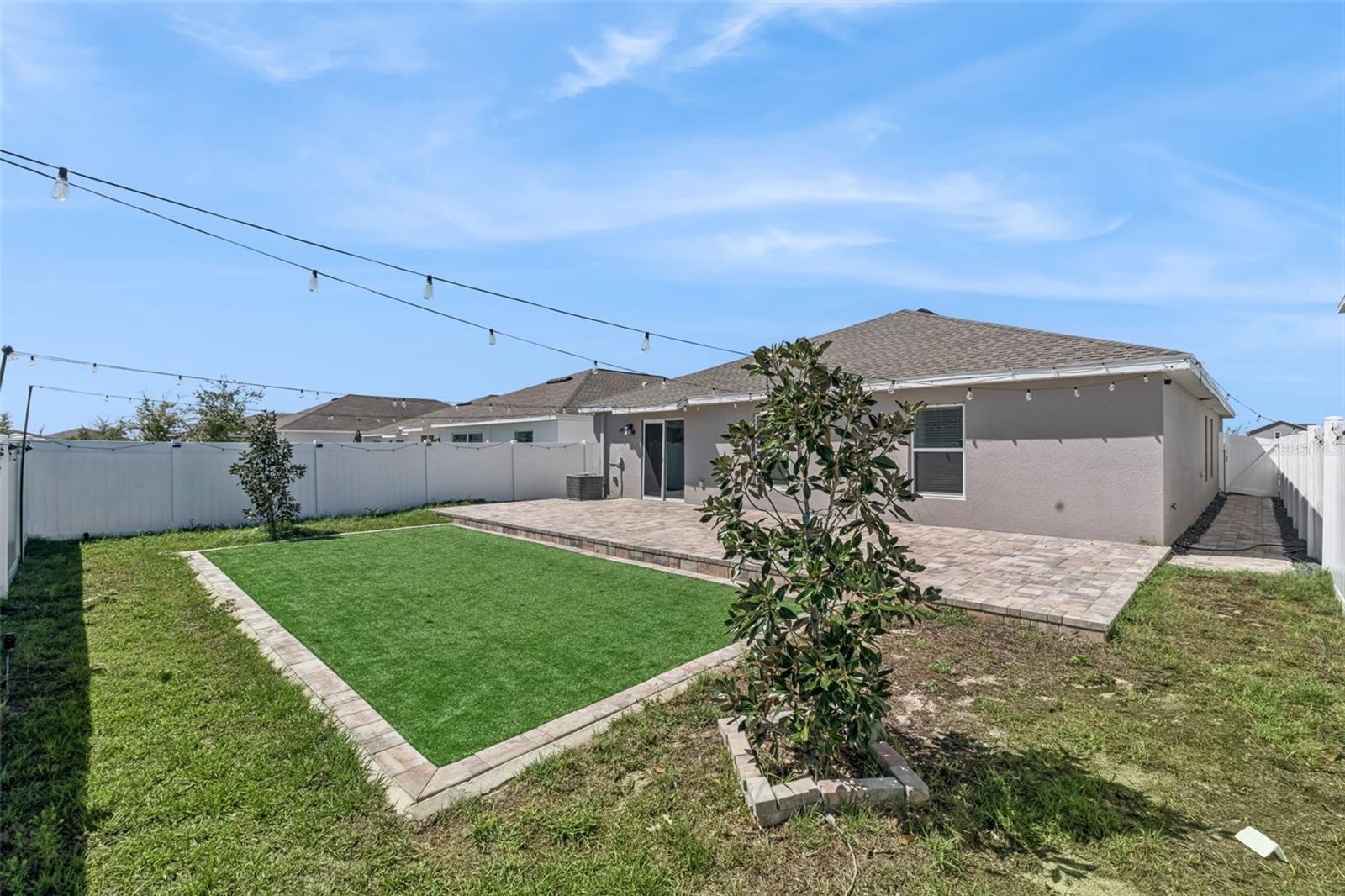 TRINITY LAKES PH 1 & 2 - Residential